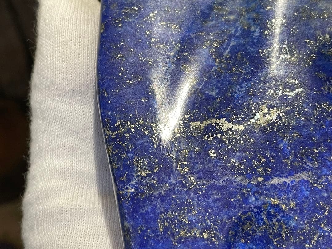 ラピスラズリ　原石　鮮やかな青とパイライトのコントラスト綺麗