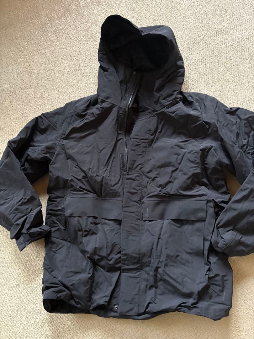 UNIQLO平野歩夢モデル ハイブリッドダウンスノーボードウェア