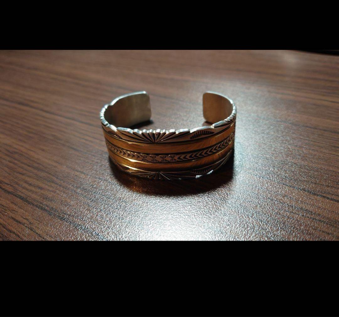 ブルースモーガン　バングル　ゴールド　インディアン