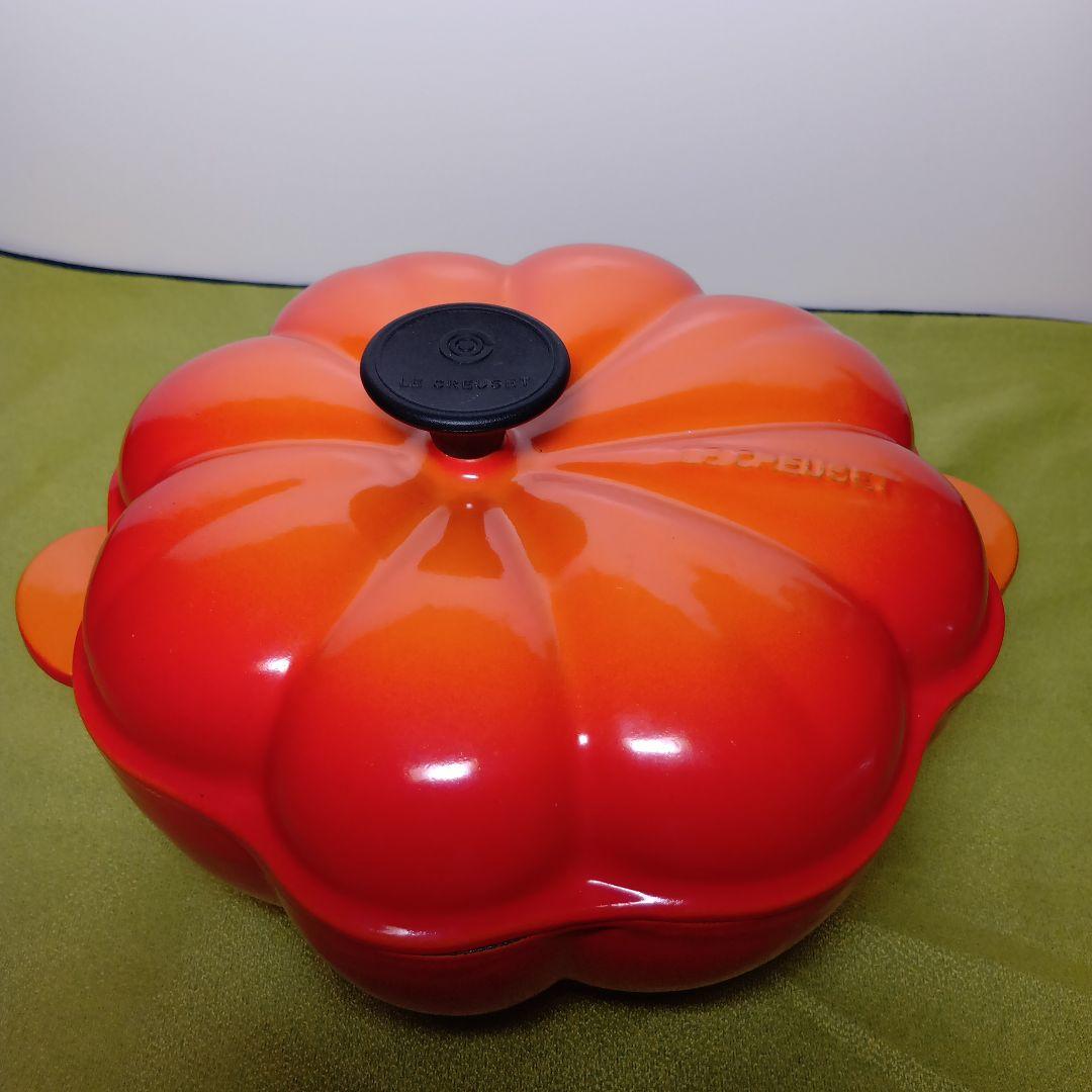 Le Creuset パンプキン型 鍋 オレンジ ココット かぼちゃ