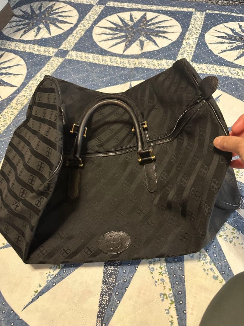 Balenciaga ブラックナイロンボストンバッグ