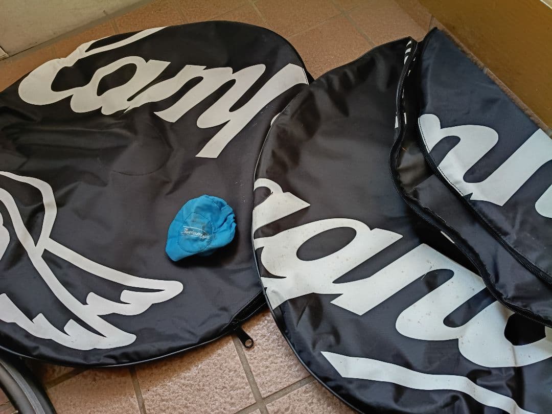 自転車　ロード　ホイールセット　カンパニョーロケース付き