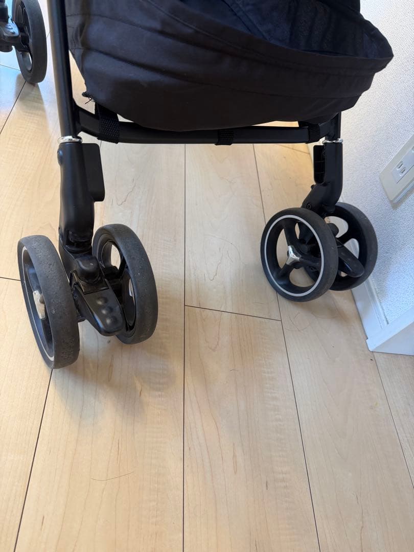 アップリカ　ラグーナクッションフリープラスAB