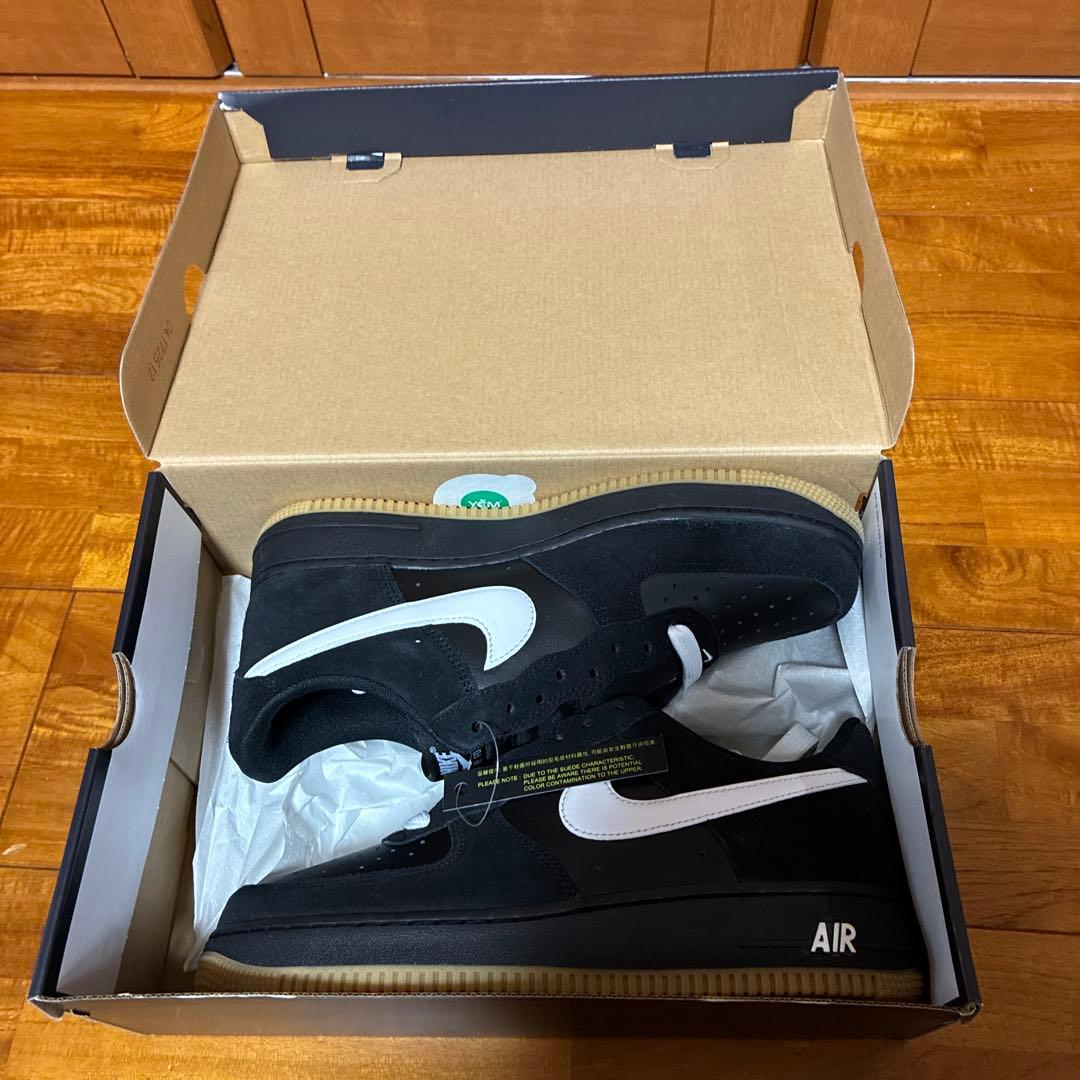 新品未使用 AIR FORCE 1 07 LV8 27.5センチ