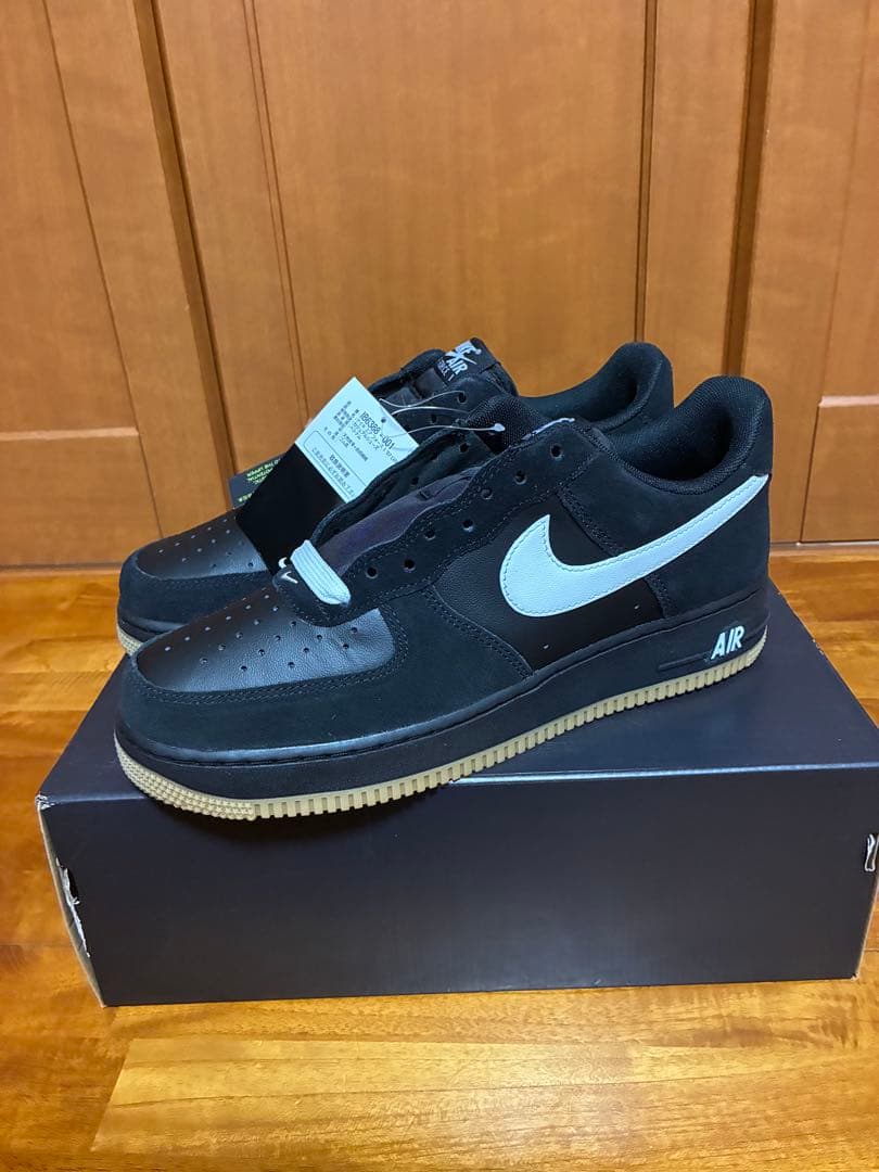 新品未使用 AIR FORCE 1 07 LV8 27.5センチ