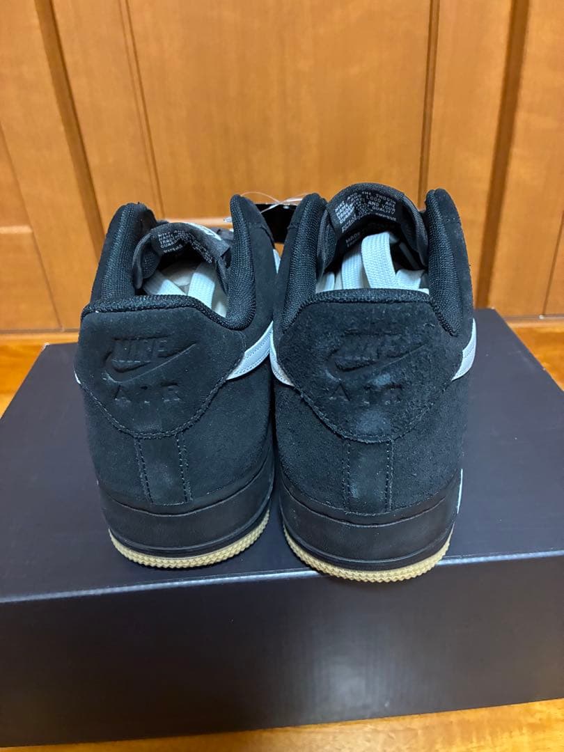 新品未使用 AIR FORCE 1 07 LV8 27.5センチ