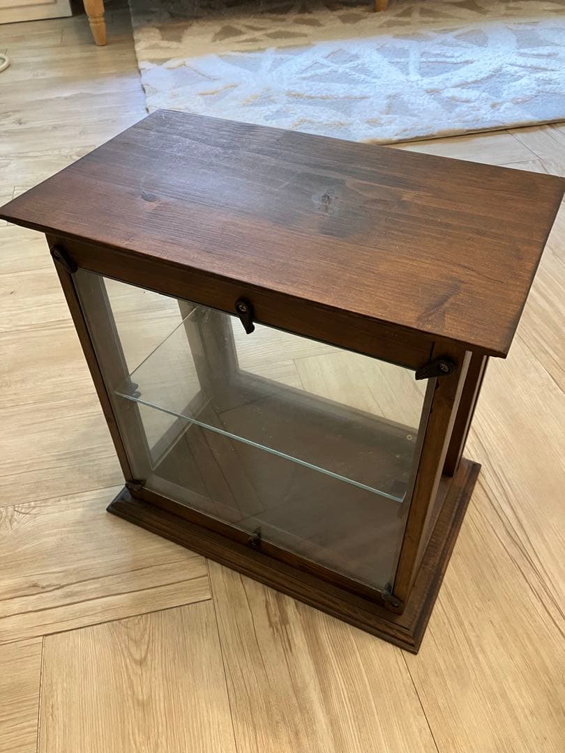 木製 ガラス飾り棚 キャビネット コレクションケース　ショーケース ディスプレイ