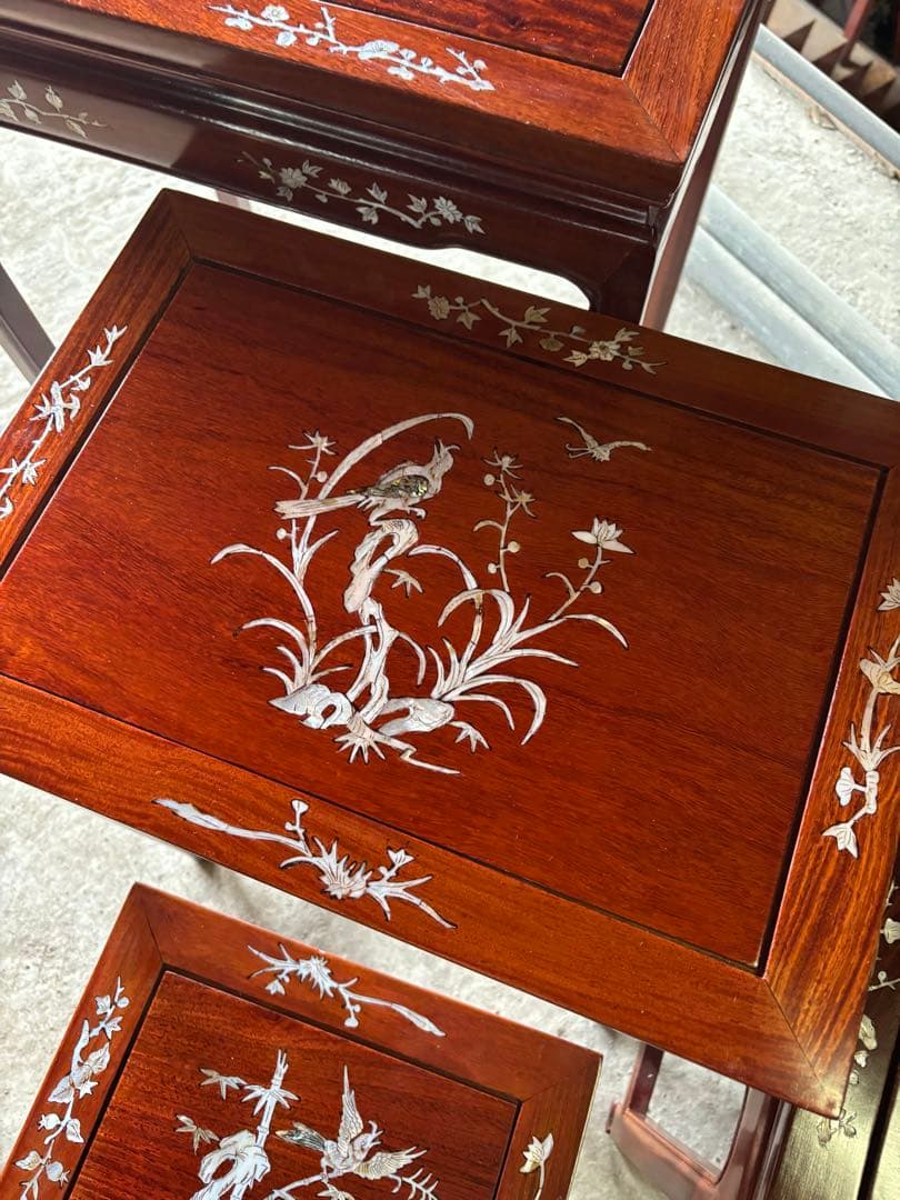 中国 螺鈿 青貝 螺鈿 象嵌 花梨 ネストテーブル サイドテーブル 4個セット