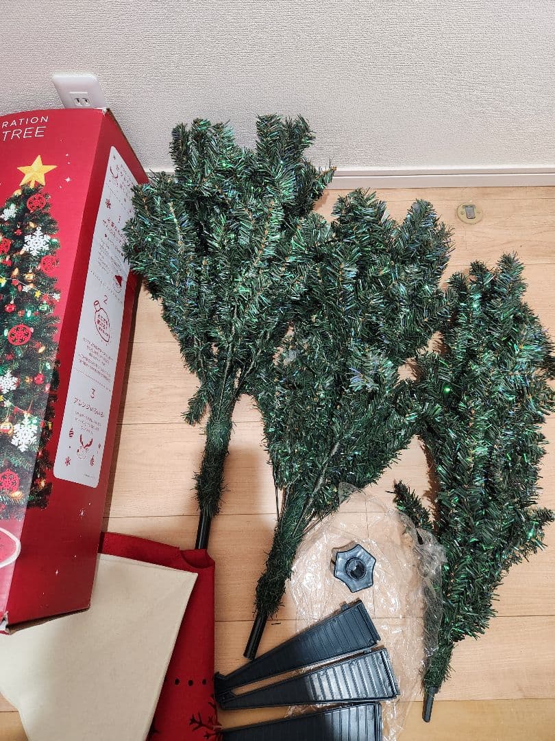 180cm LEDクリスマスツリーセット(大量オーナメント付)