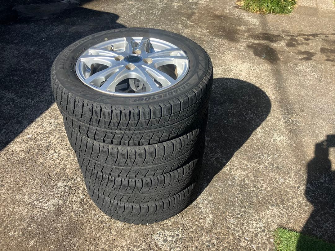 ブリザック REVO スタッドレスタイヤ 165/65R14 79Q ホイール付