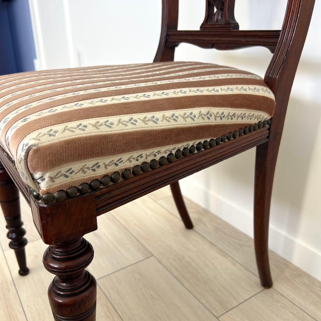 r*n様 【希少】アンティークチェア　サロンチェア