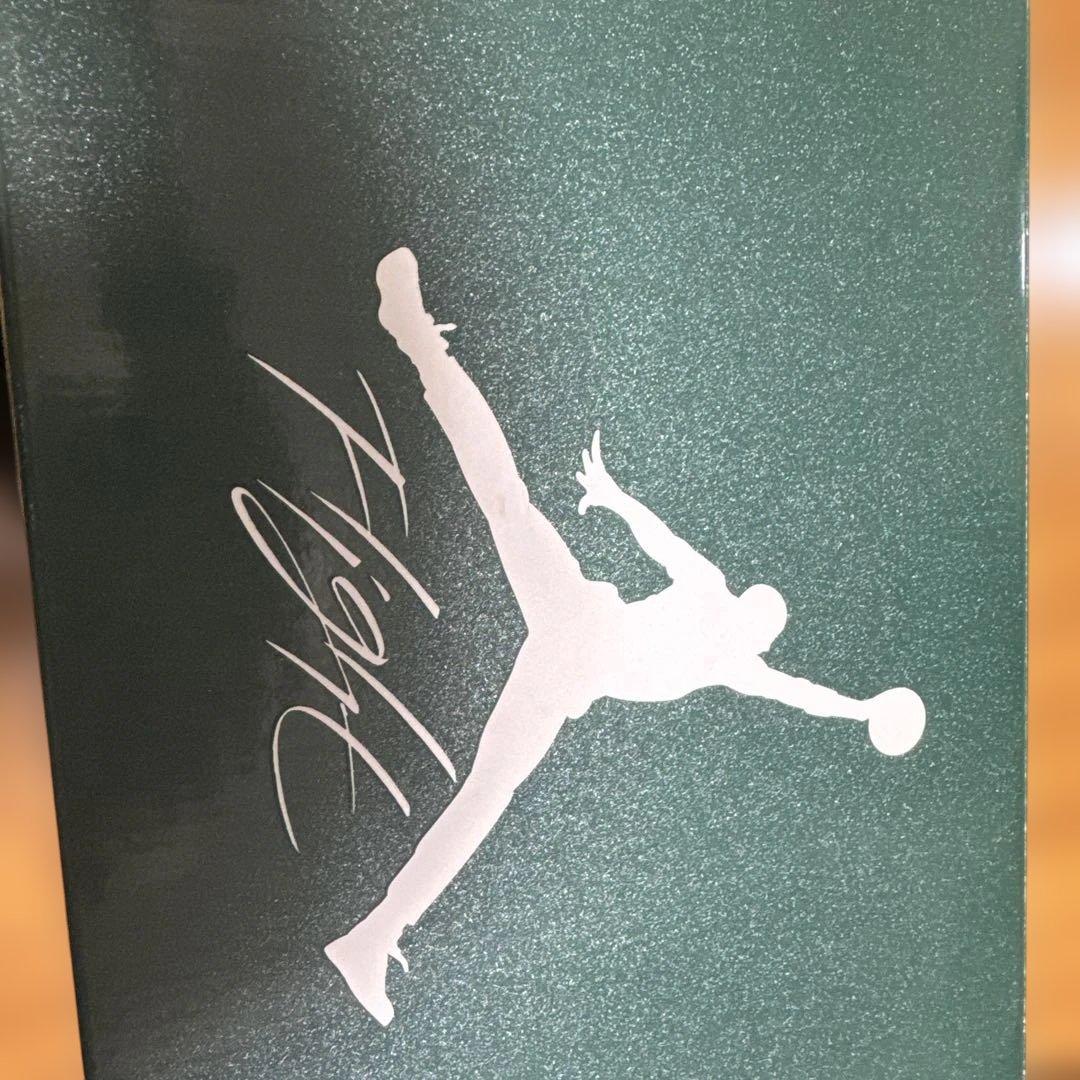 靴 Nike Air Jordan 4 Retro