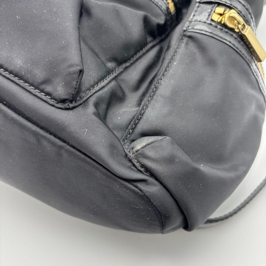00544 Tory Burchトリーバーチ　ナイロンリュック