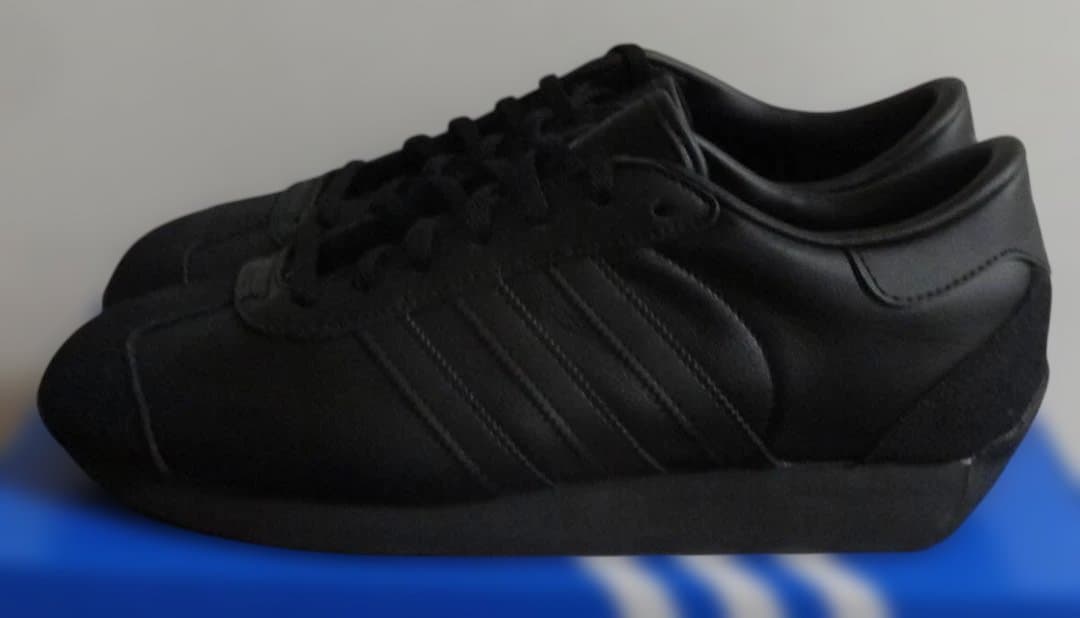 新品 2024年製 adidas country Ⅱトリプルブラック 26.5