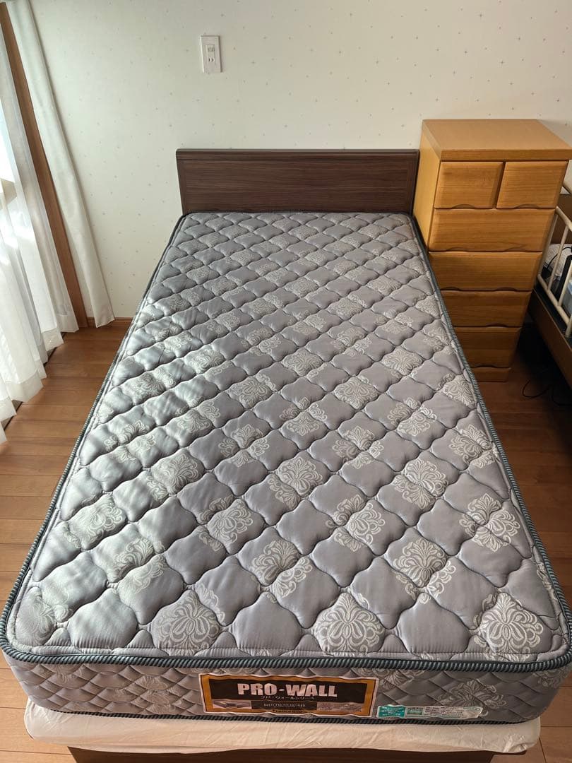 【送料込み】フランスベッド　マットレスPWハード　シングルサイズ