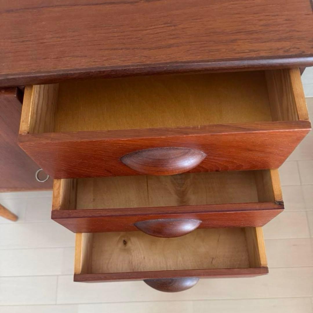 デンマーク製ヴィンテージチェスト 鍵付き