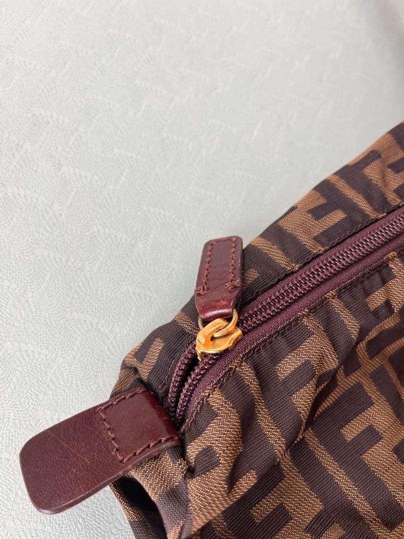 美品　FENDI ボストンバッグ　折り畳み可　大容量　ズッカ　キャンバス　レザー