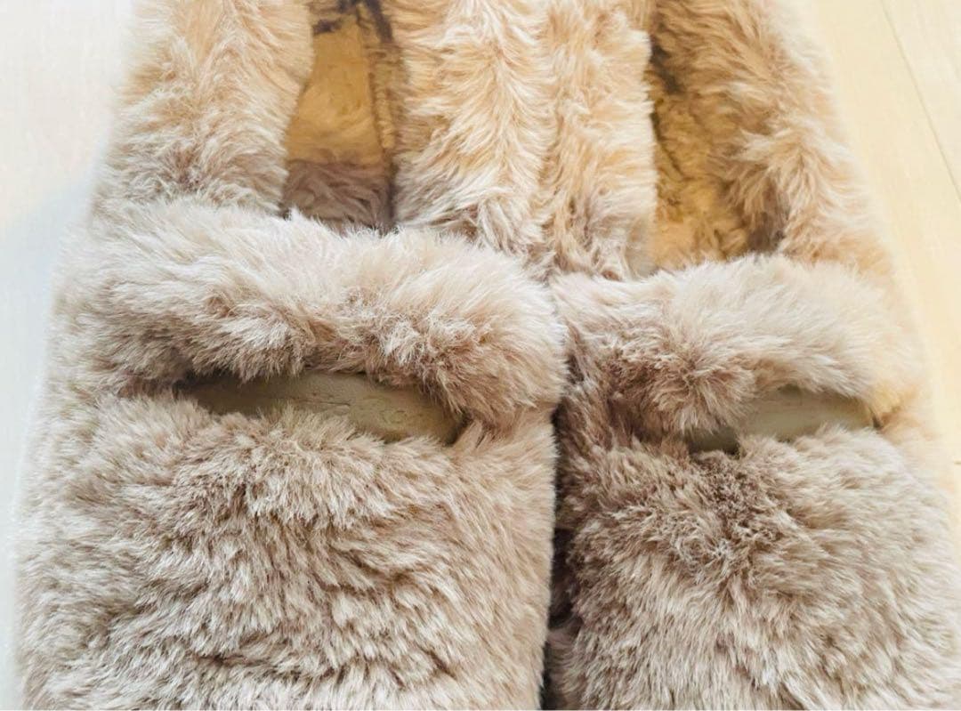 Gianvito Rossi ジャンヴィトロッシ ファーフラットシューズ