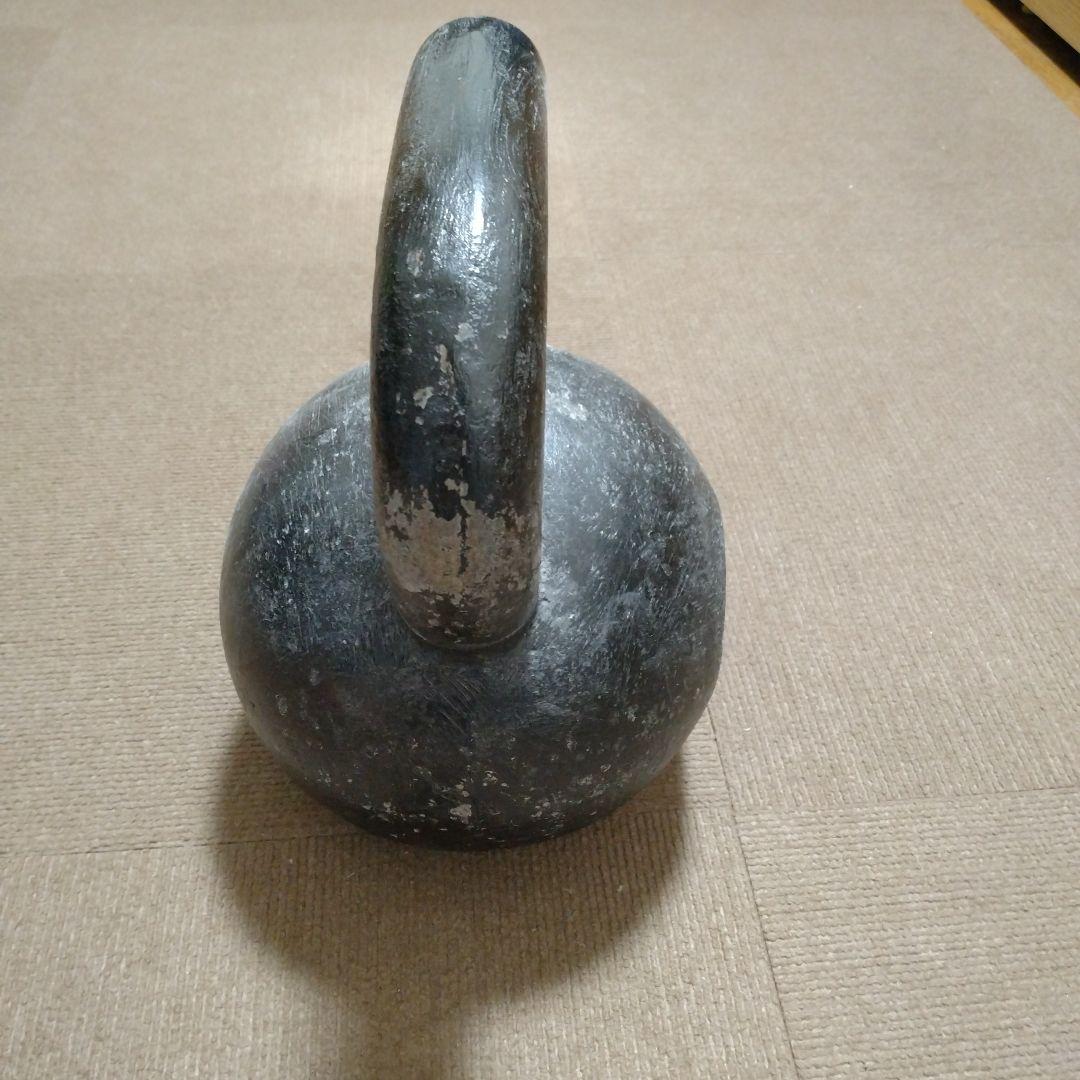 黒 ケトルベル（32kg）使用感あり