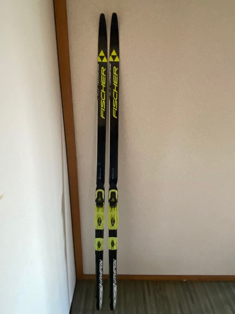 FISCHER RCR UNIVERSAL 157センチ