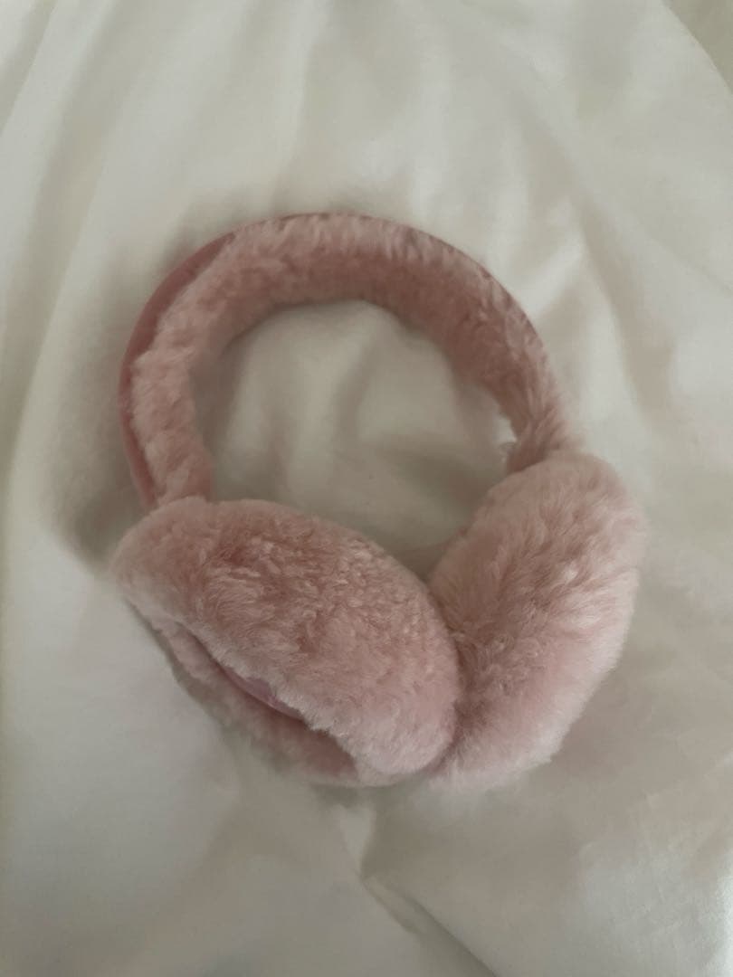 UGG シープスキンイヤーマフ[アグ] 秋冬 耳を保暖 ピンク