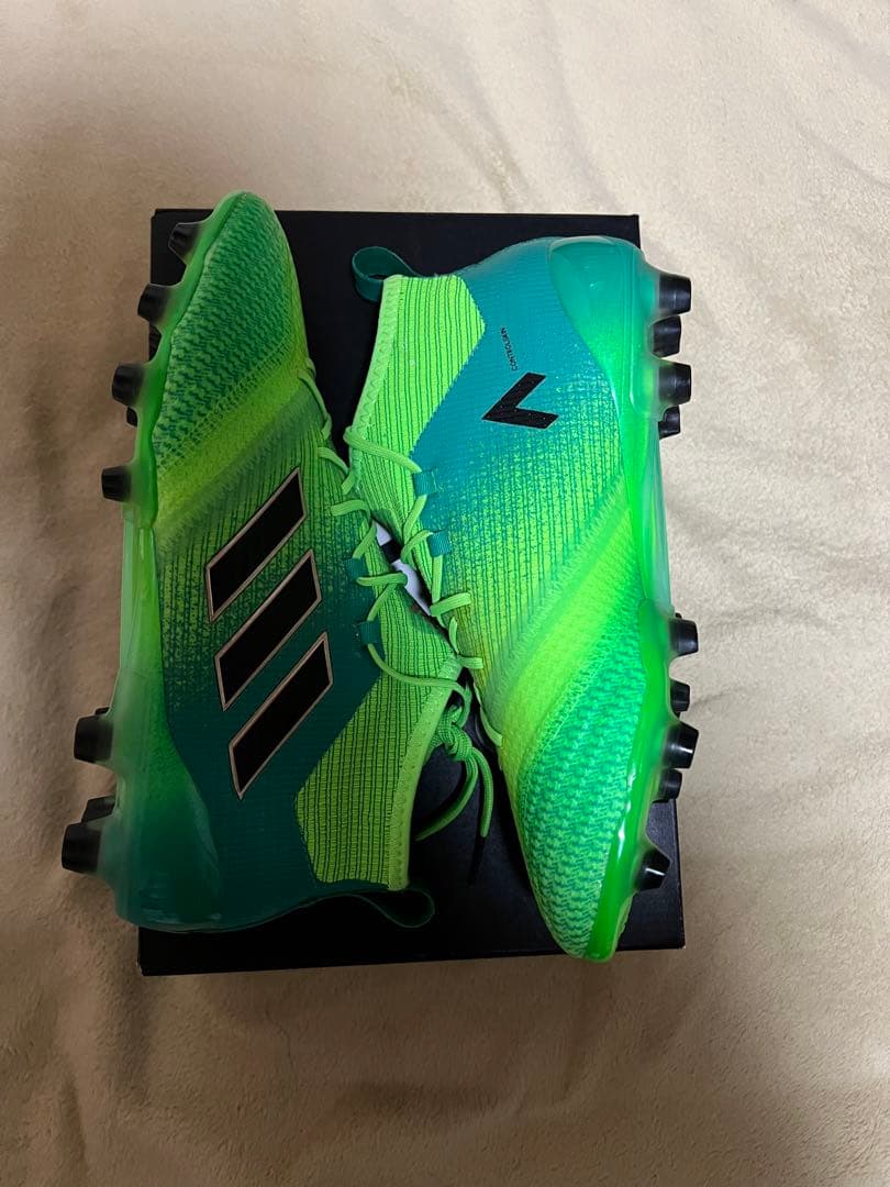 本日23時59分まで！サッカースパイクアディダスACE17.1HG