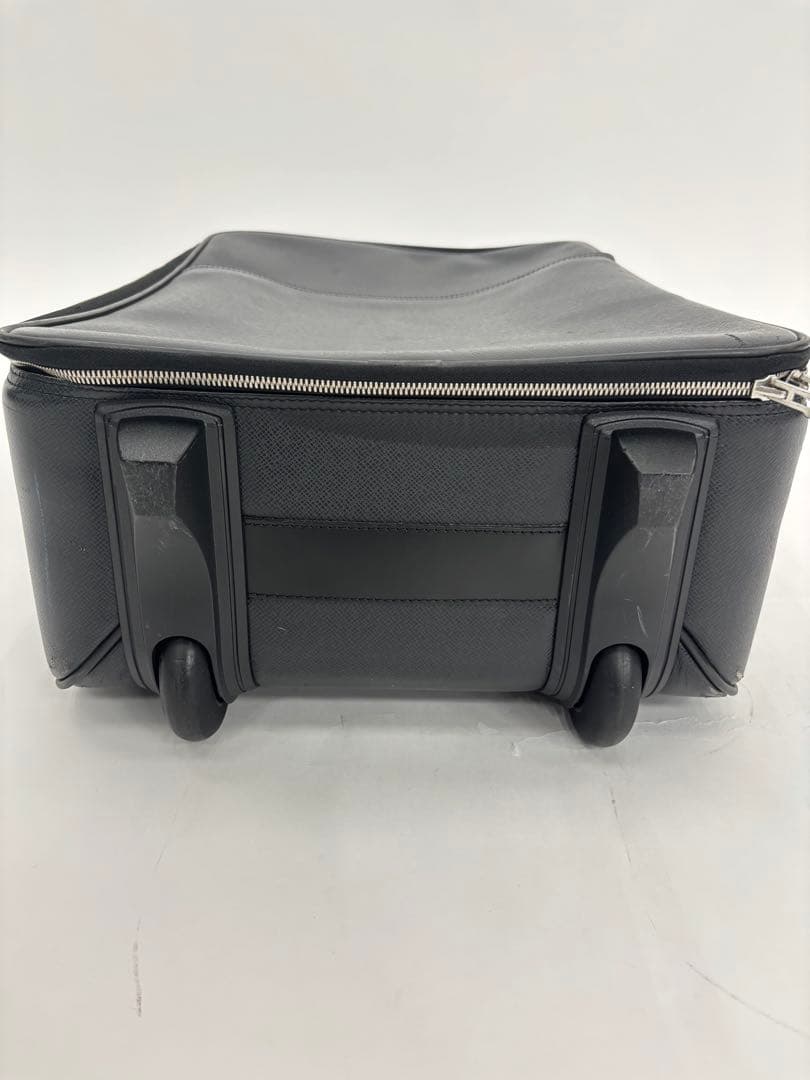ルイ・ヴィトン キャリーケース
