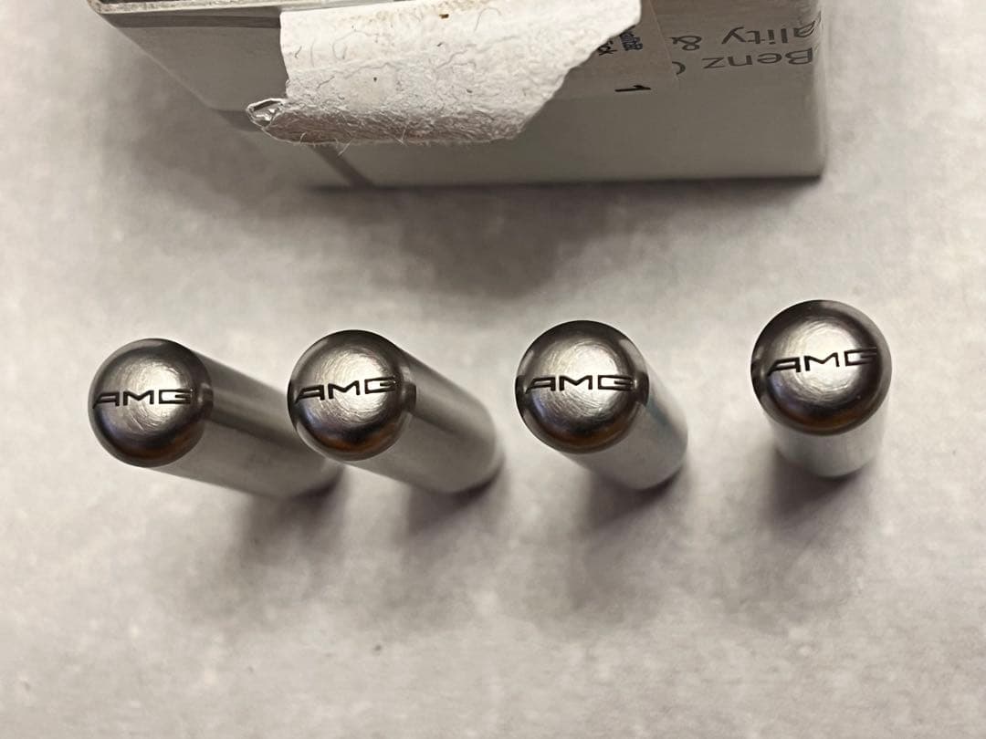 メルセデスベンツ 純正AMGドアロックピン