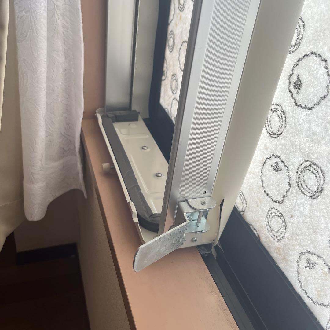 コロナ　ルームエアコン　ウインドウエアコン