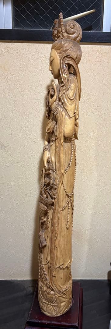 観音菩薩　観音像 龍座 仏像 菩薩　 置物 オブジェ 仏像 仏教美術　台座付き