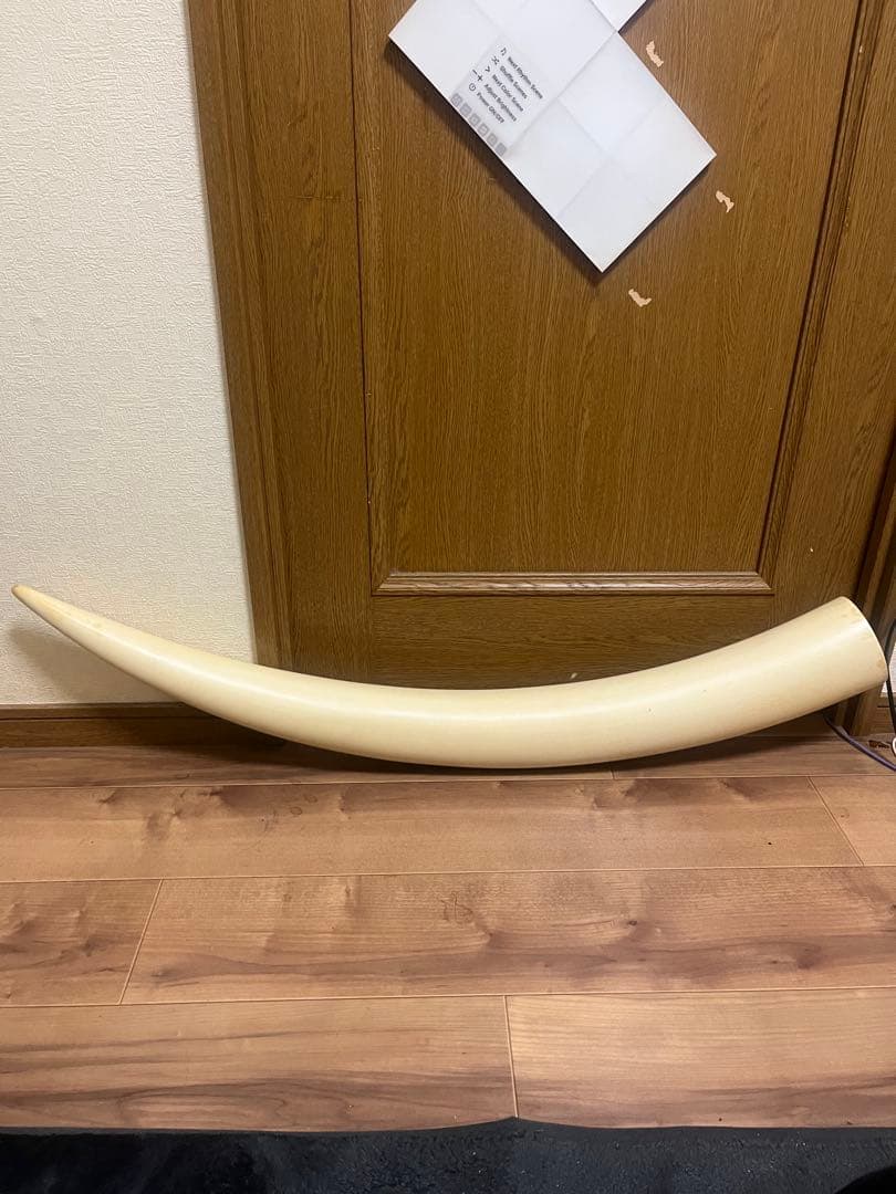 象牙風　置物　模造？レプリカ？