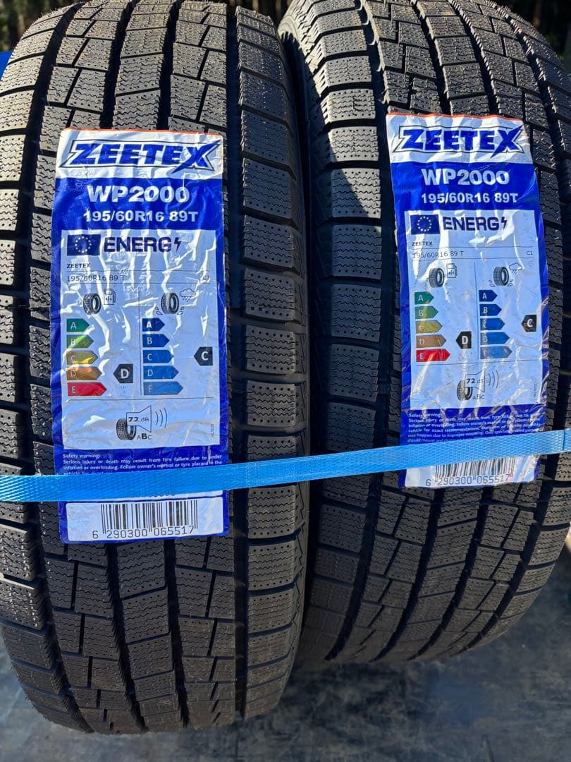 ZEETEX WP2000スタッドレスタイヤ 195/60R16 23年製　2本