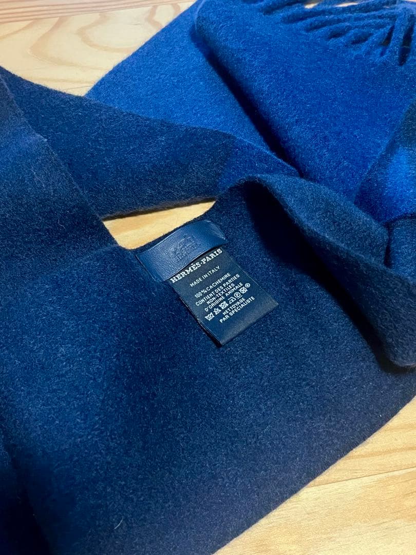 HERMES エルメス ネイビー カシミヤ マフラー《イタリア製》