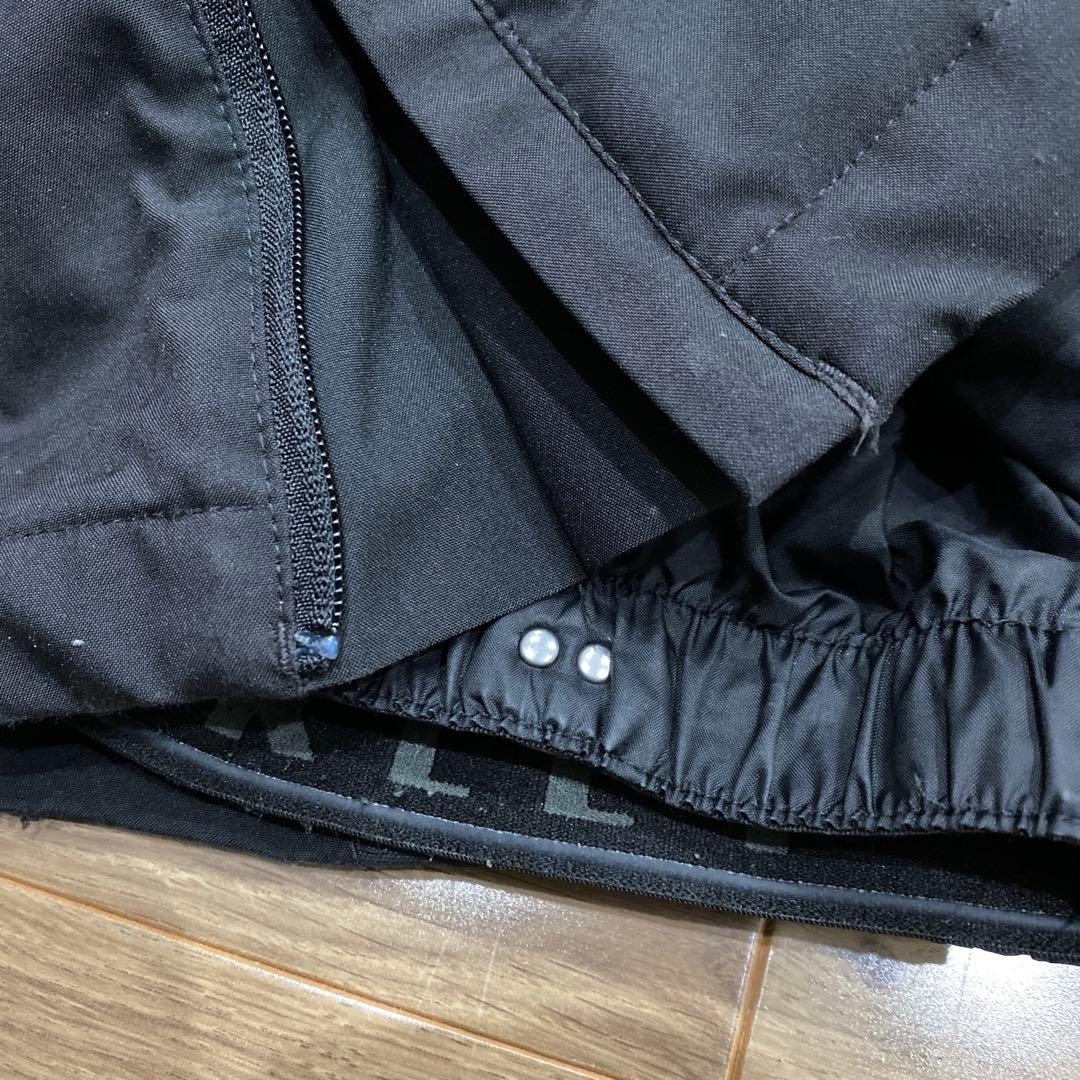 オークリー　スノーボードウェア　ズボン　ブラック