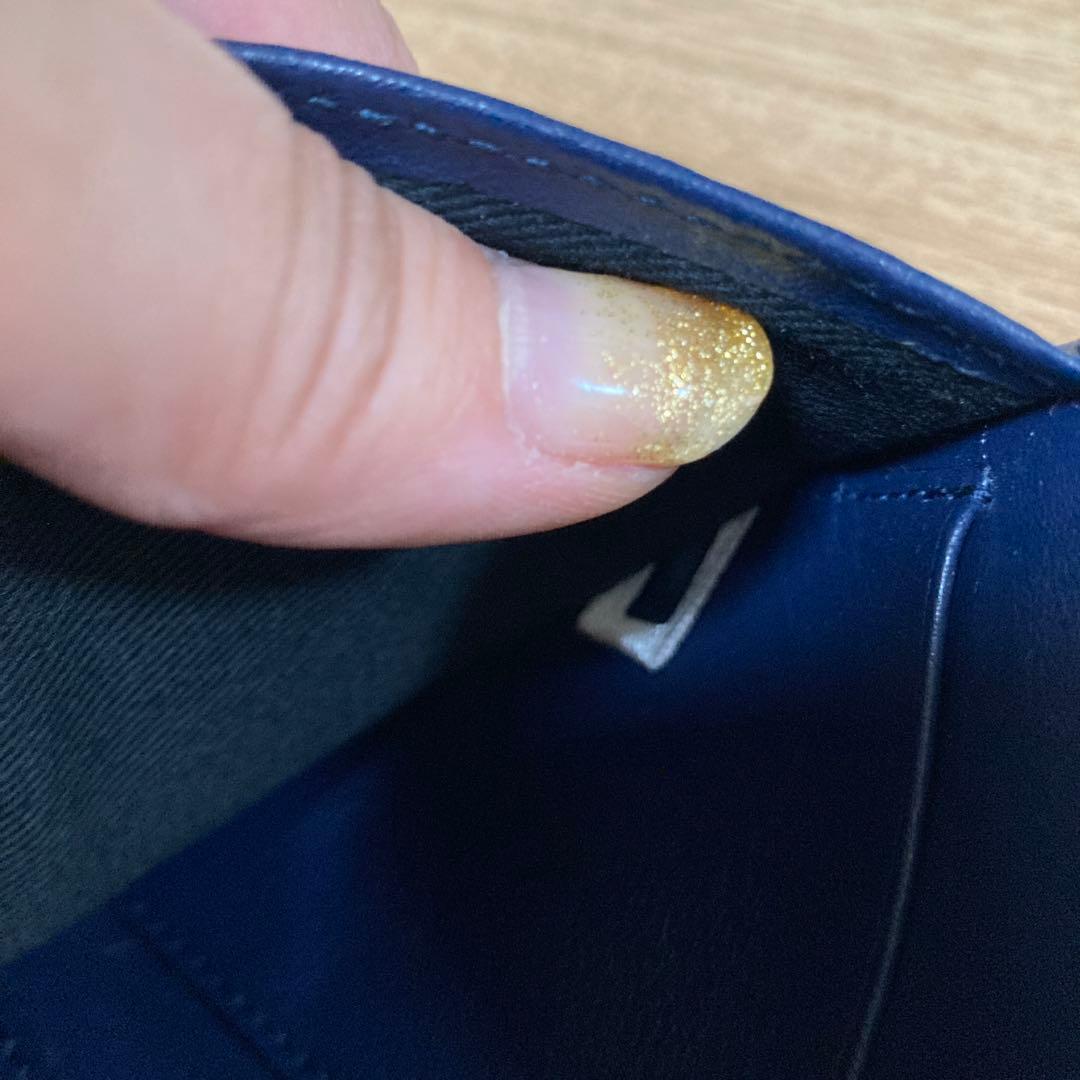 ジミーチュウ　折り財布　ネイビー