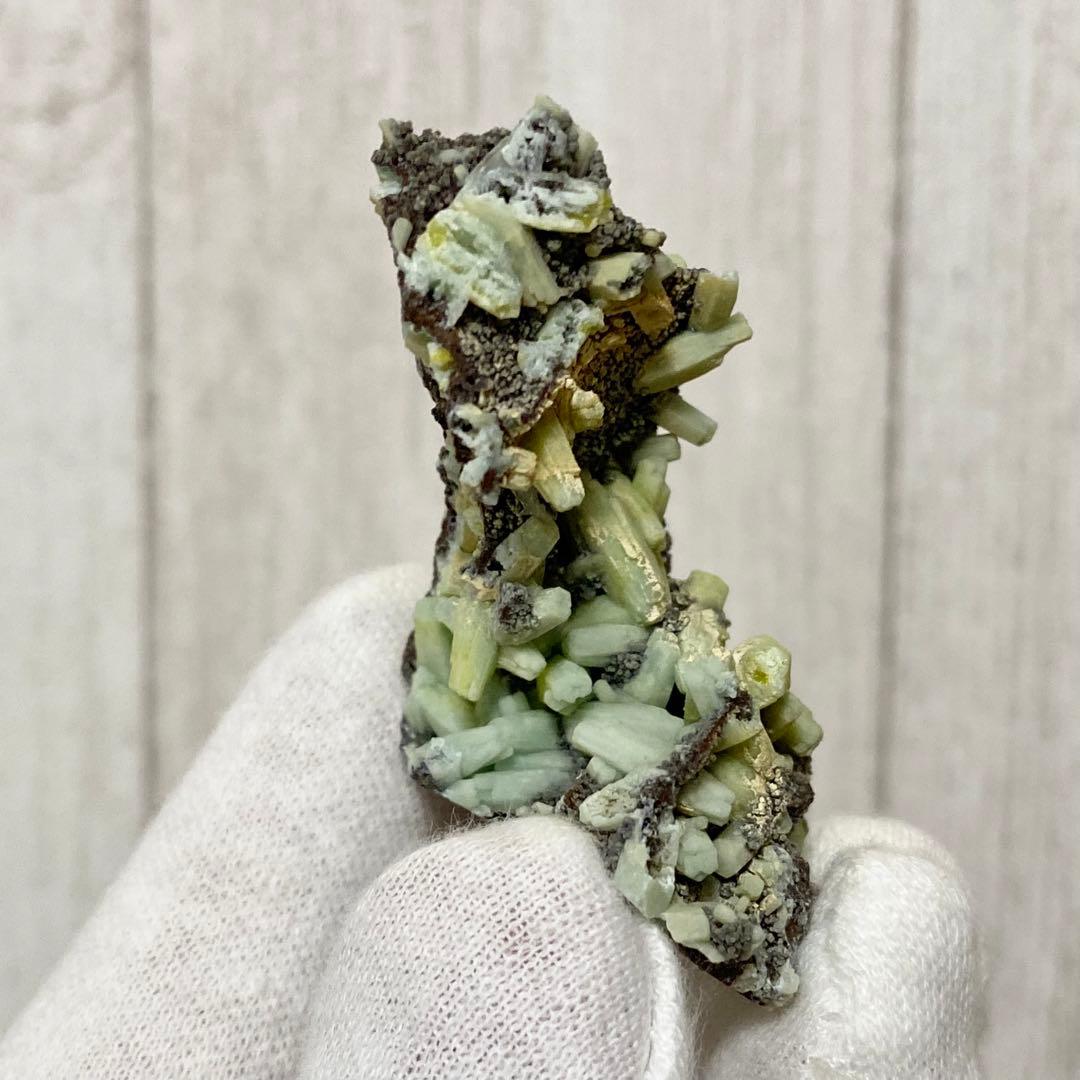 プルンボグマイト　鉛ゴム石　鉱物標本　原石鉱石　天然石　ストーン　バイカラー