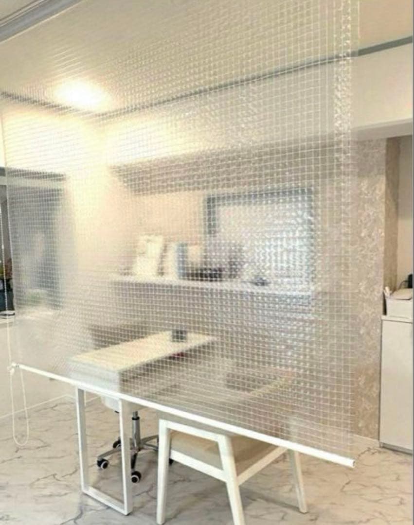 【美品】ロールスクリーン　ビニール　防炎　日本製