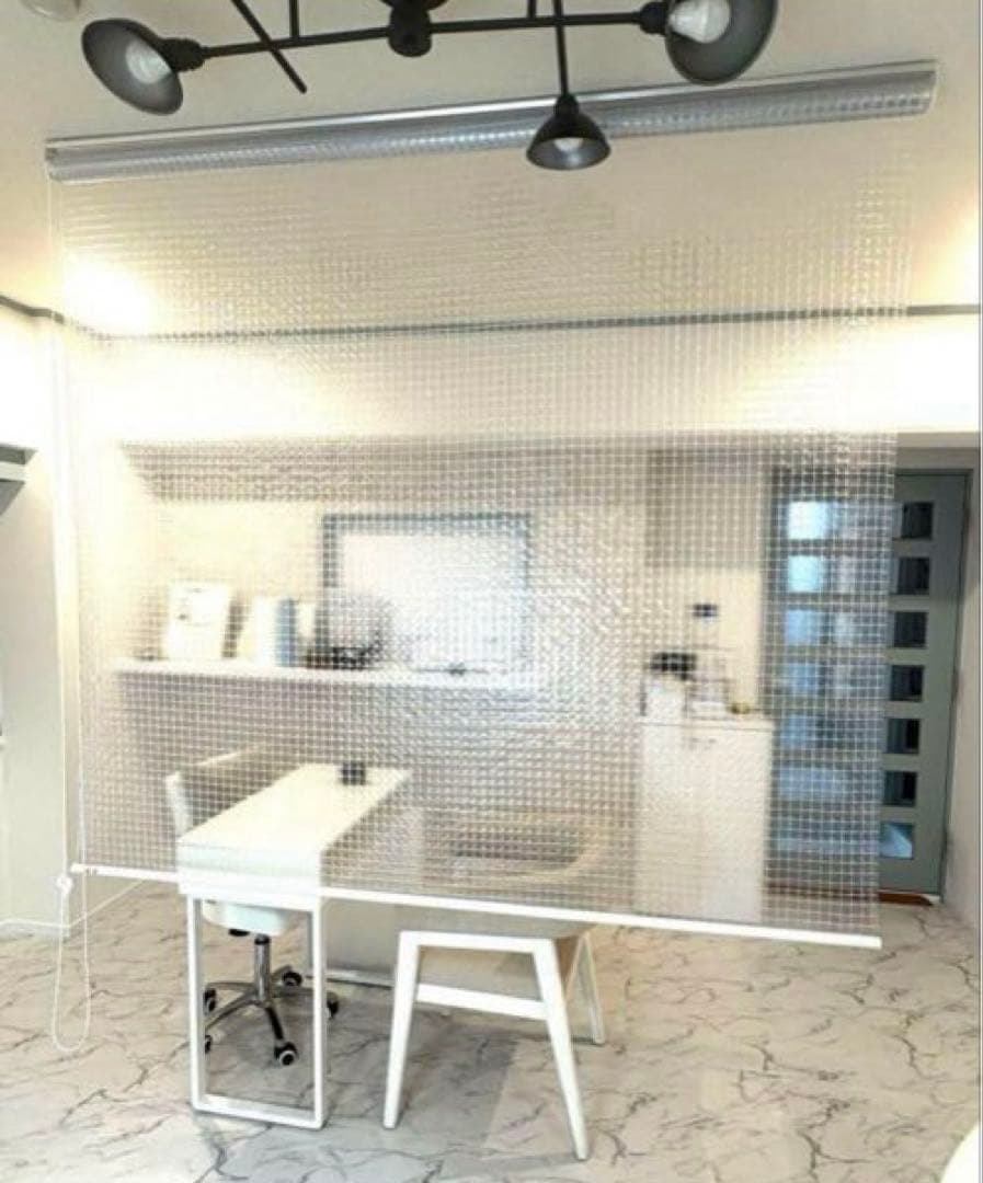 【美品】ロールスクリーン　ビニール　防炎　日本製