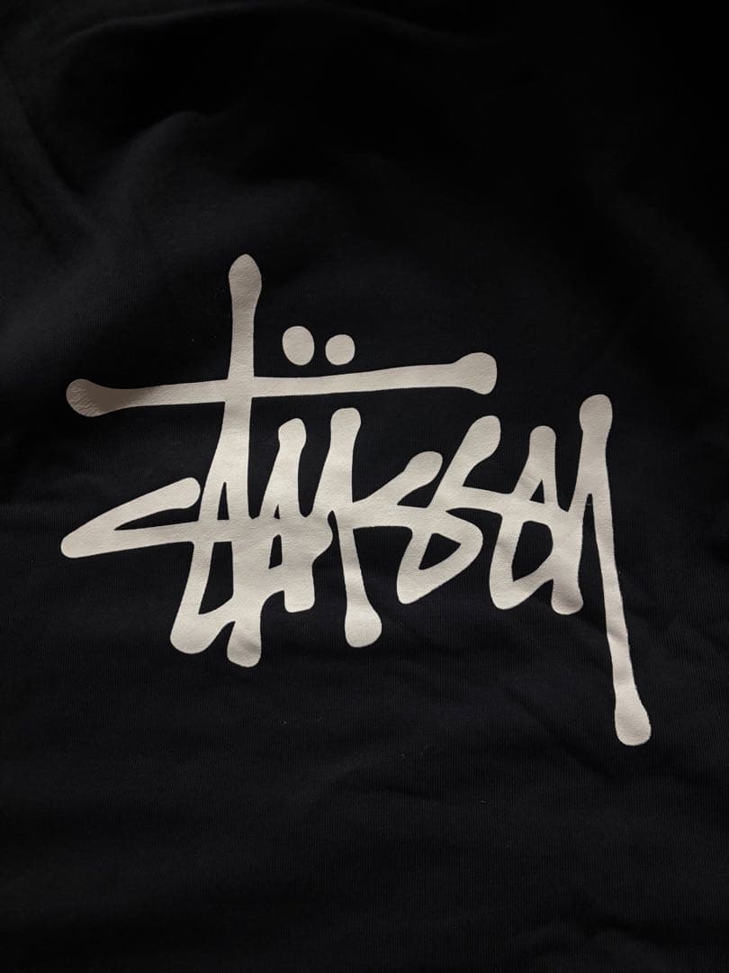 stussy ブラック　パーカー　Mサイズ