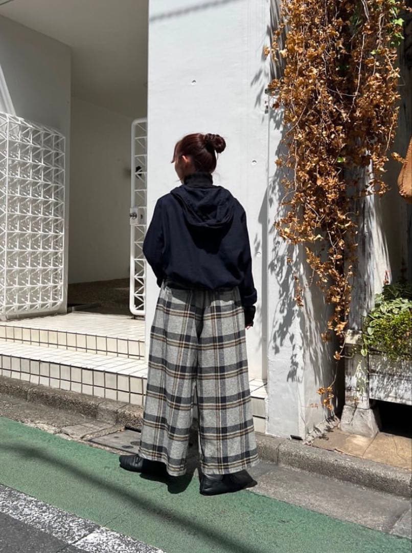 ふ*こ様 ネストローブ コットンヘビーツイルチェックキュロットパンツ