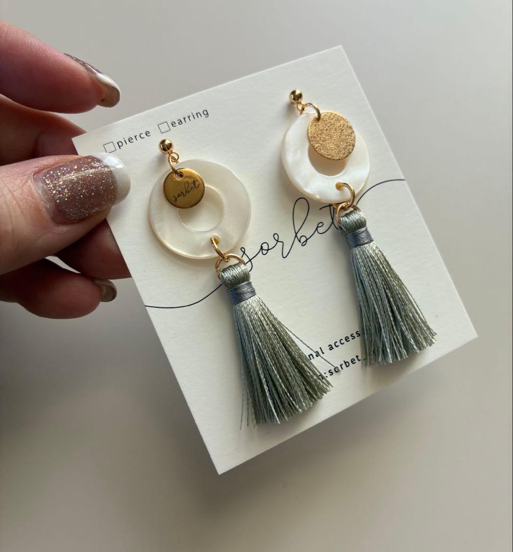 ニュアンスタッセルピアス4種