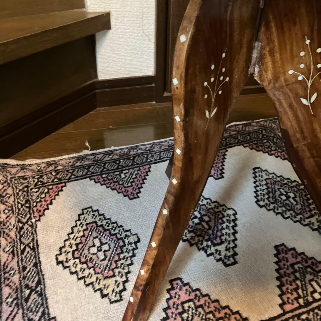 中東で購入した象嵌彫テーブル