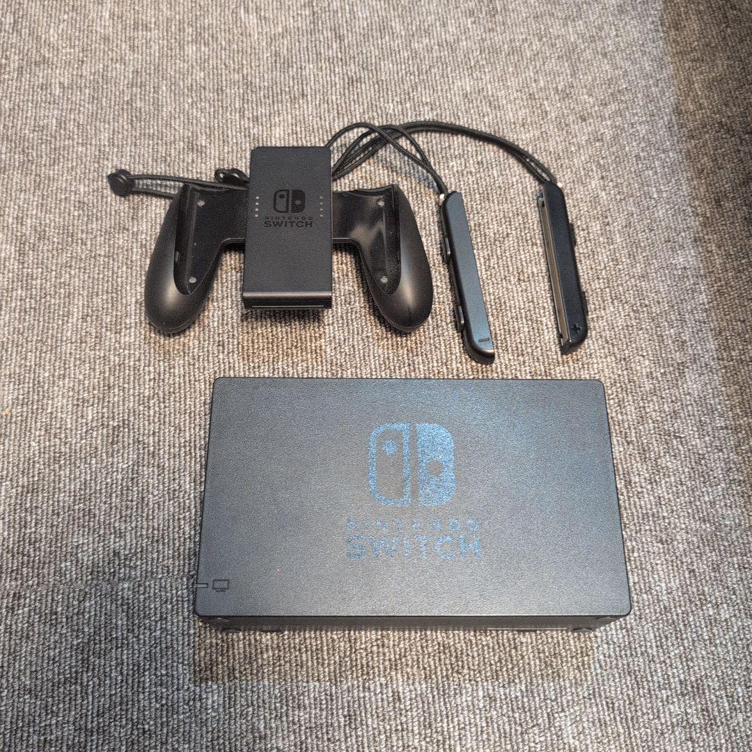 Nintendo Switch トラベルケース付き