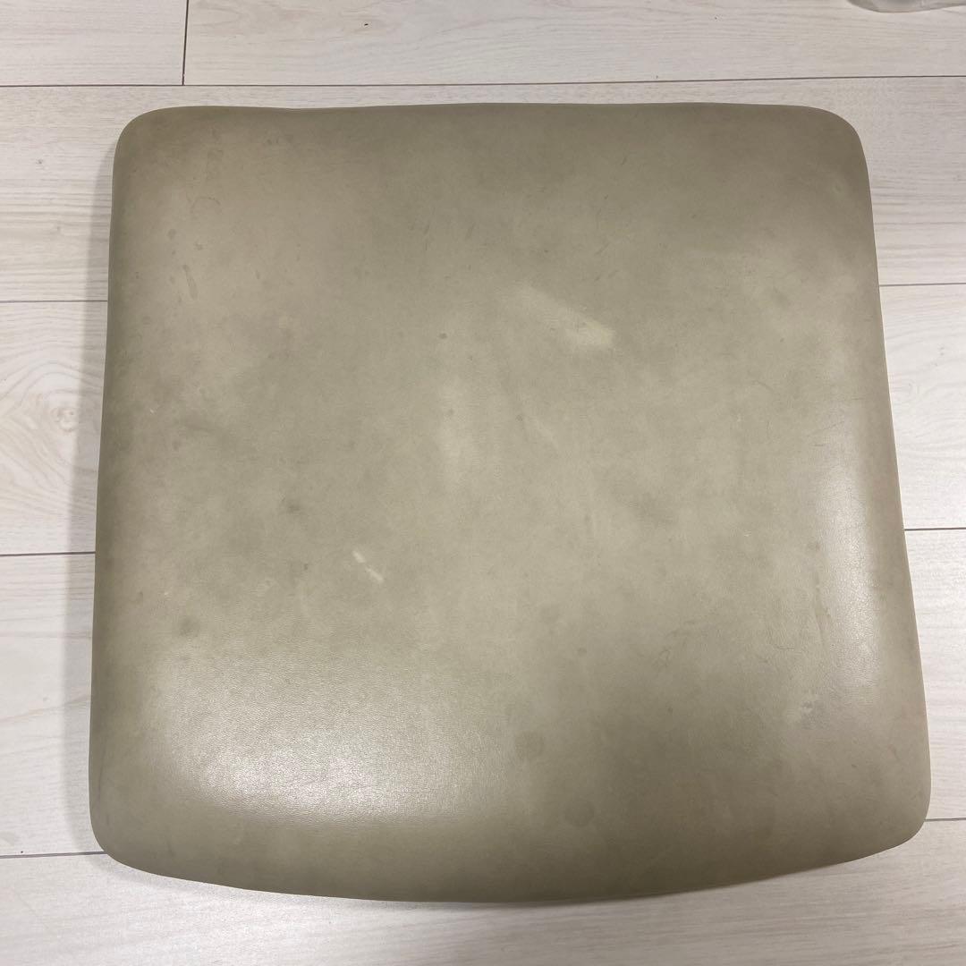 宮崎椅子製作所 革座　Pepe Arm Side