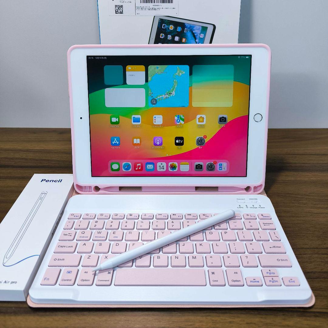 iPad 第6世代 Simフリー 32GB ケースとキーボード、タッチペン