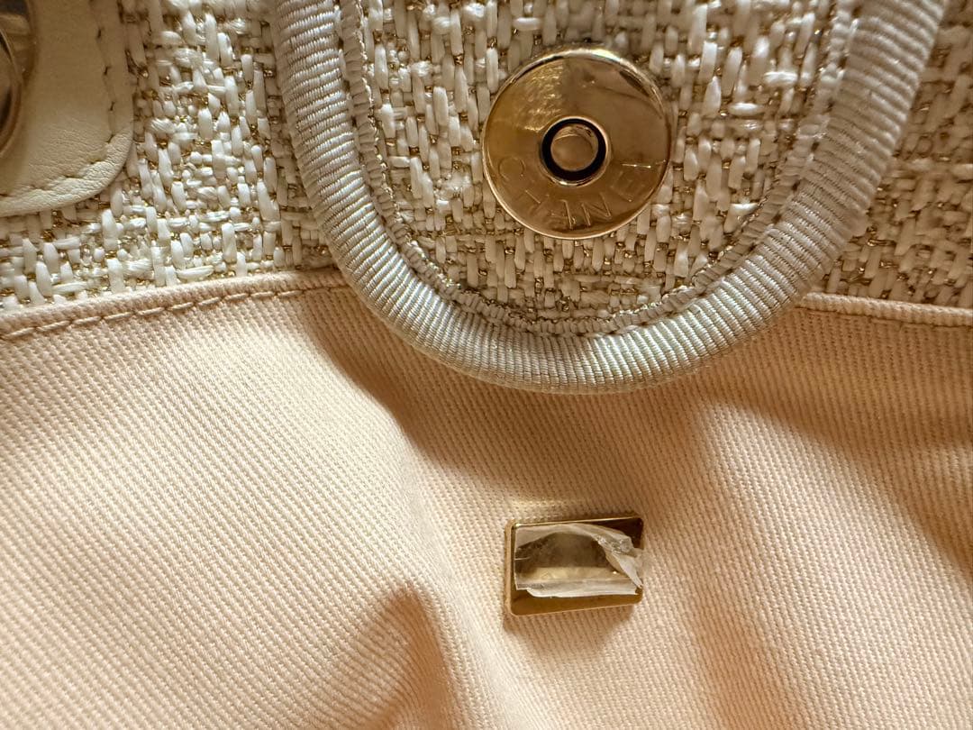 みーたん　美品　シャネル CHANEL ドーヴィル PM トートバッグ