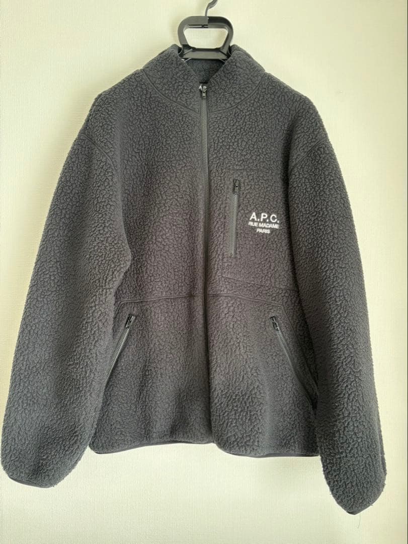 A.P.C. フリースブルゾン