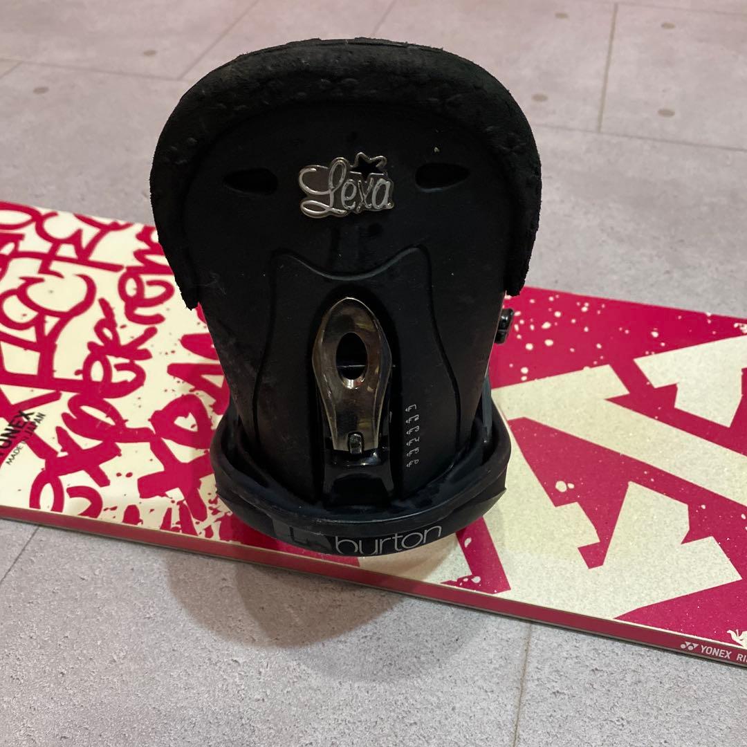 ★YONEX 4XP BURTON Lexa ヨネックス　バートン　スノーボード