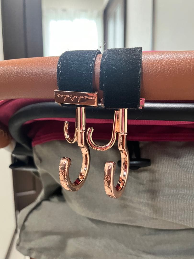 エアバギー　ココプレミアフロムバース　メルローズ　ピンク　付属品付き