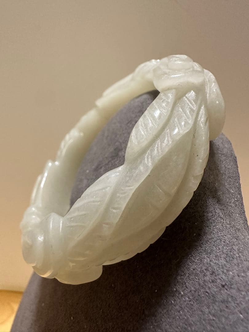 蝶々リボン　シャー太翠バングル原石